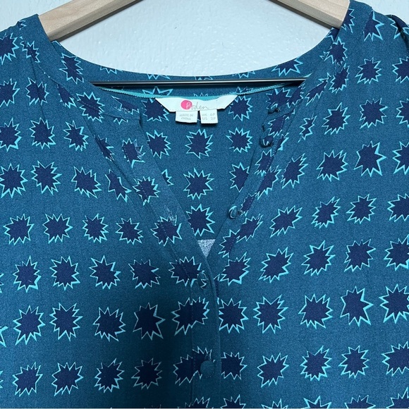 Boden Women Dress 2 Petite Green Buttons Tiered Ruffle Ponte Shift Casual 3/4 - Picture 4 of 9
